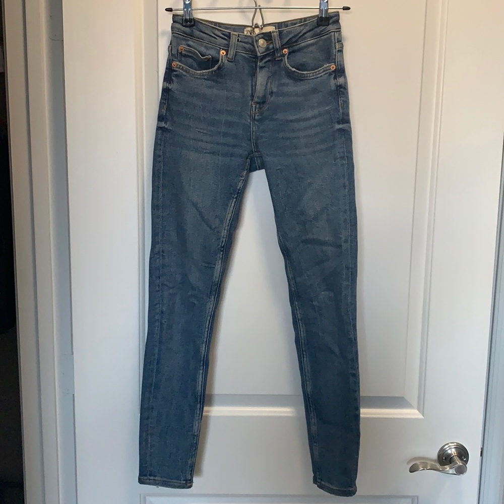Zara skinny jeans size 2